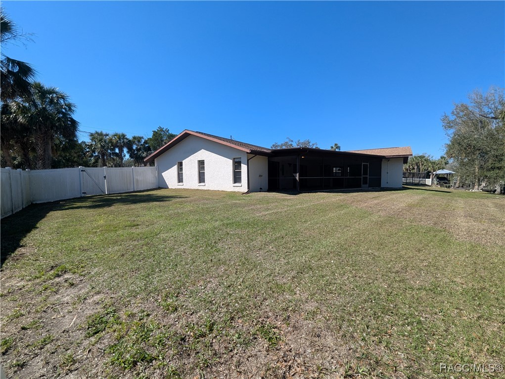 2161 N Slewfoot Path, Crystal River, Florida image 6