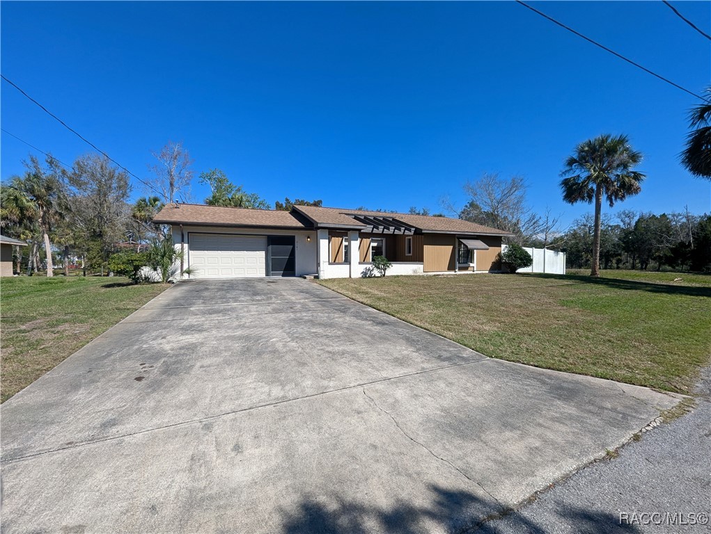 2161 N Slewfoot Path, Crystal River, Florida image 14