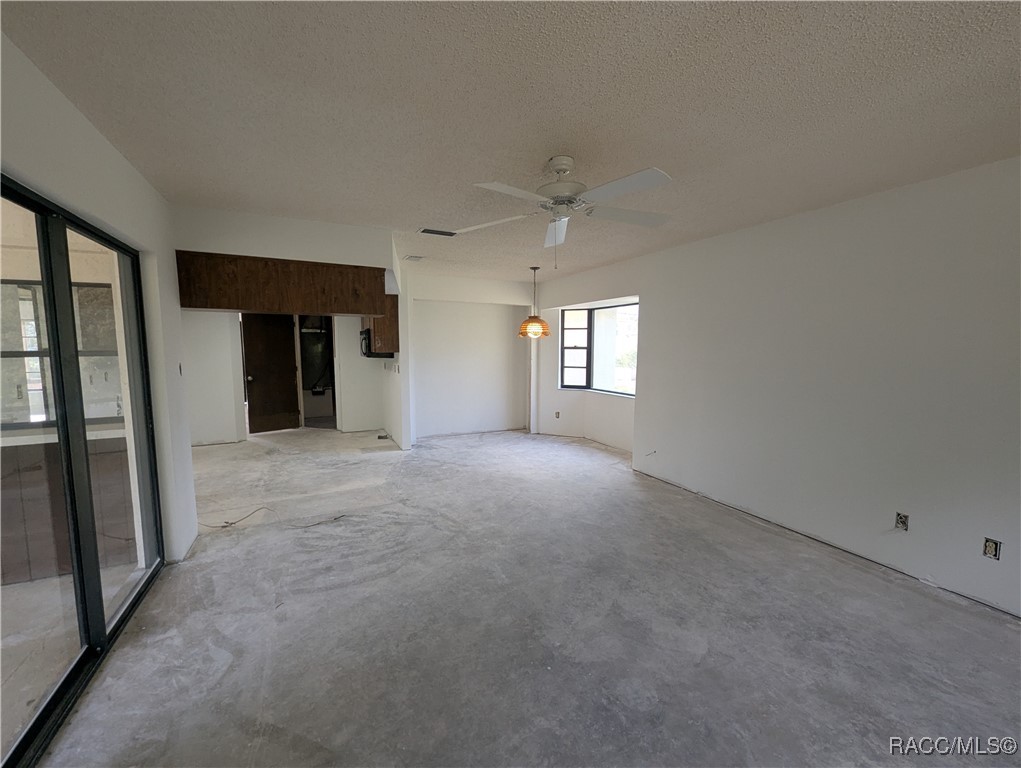 2161 N Slewfoot Path, Crystal River, New York image 31