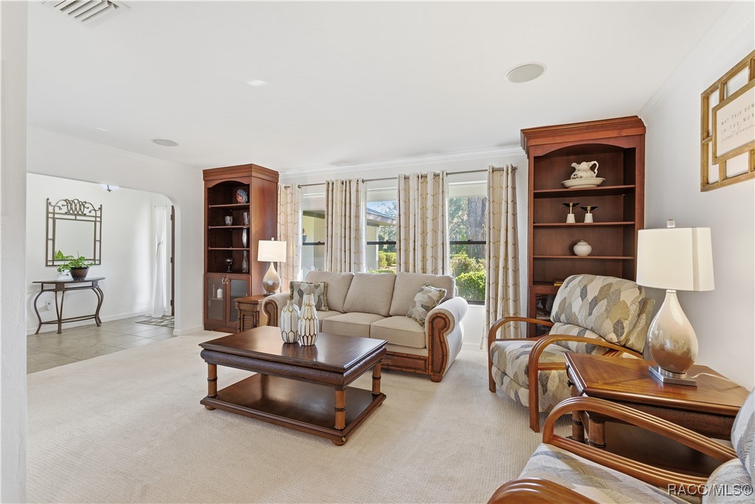 335 W Pearson Street