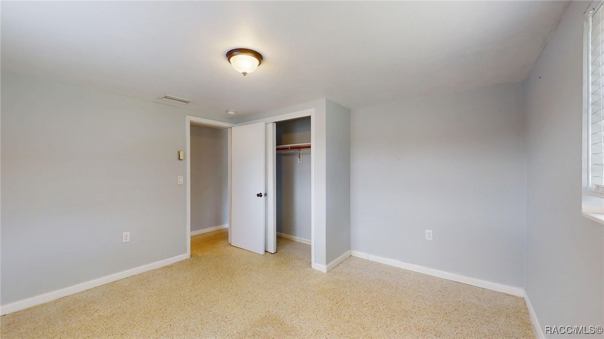 5 E Golden Street, Beverly Hills, New York image 11