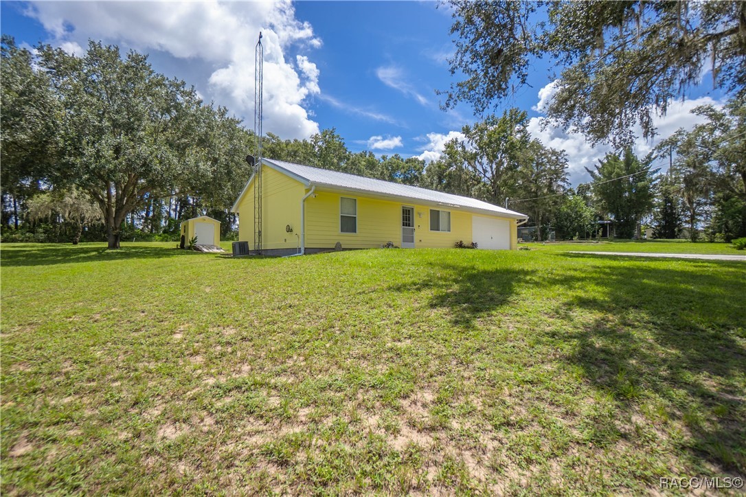 9423 S Kingfish Terrace