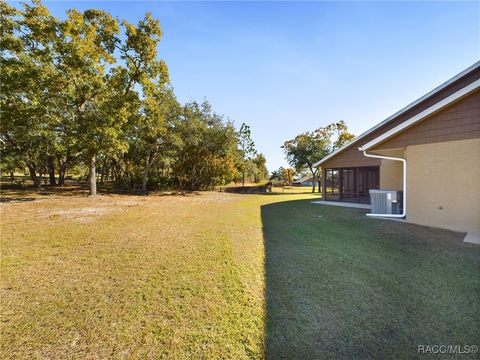 A home in Lecanto