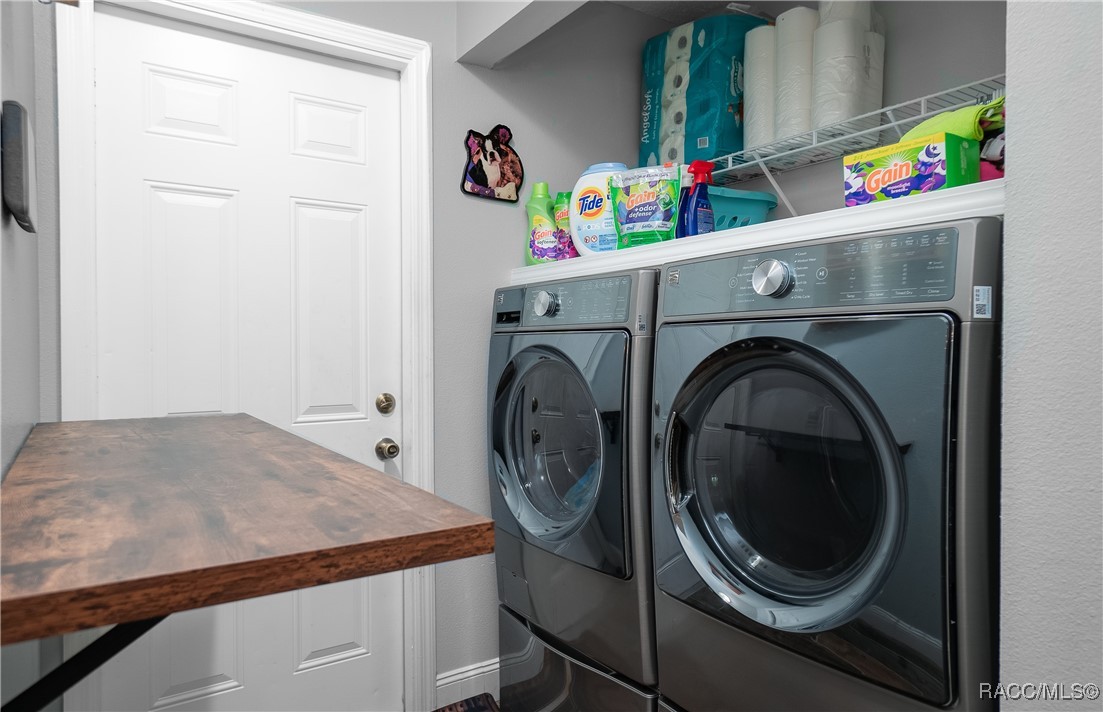 3956 S Fernpark Terrace #12F, Inverness, New York image 13