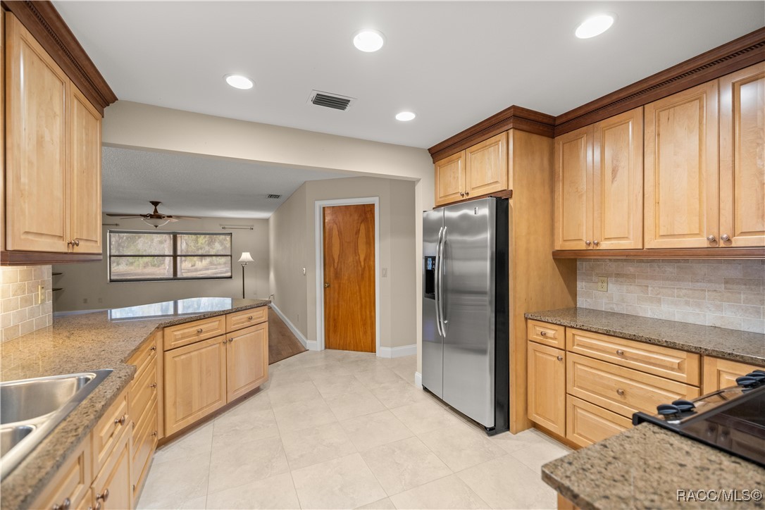 7890 W Tolle Lane, Dunnellon, Florida image 16