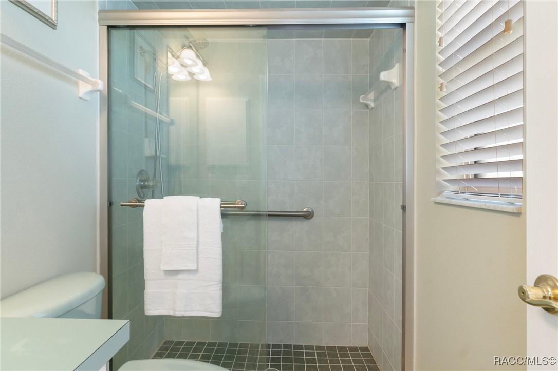 3570 E Cove Park Trail, Hernando, Florida image 29