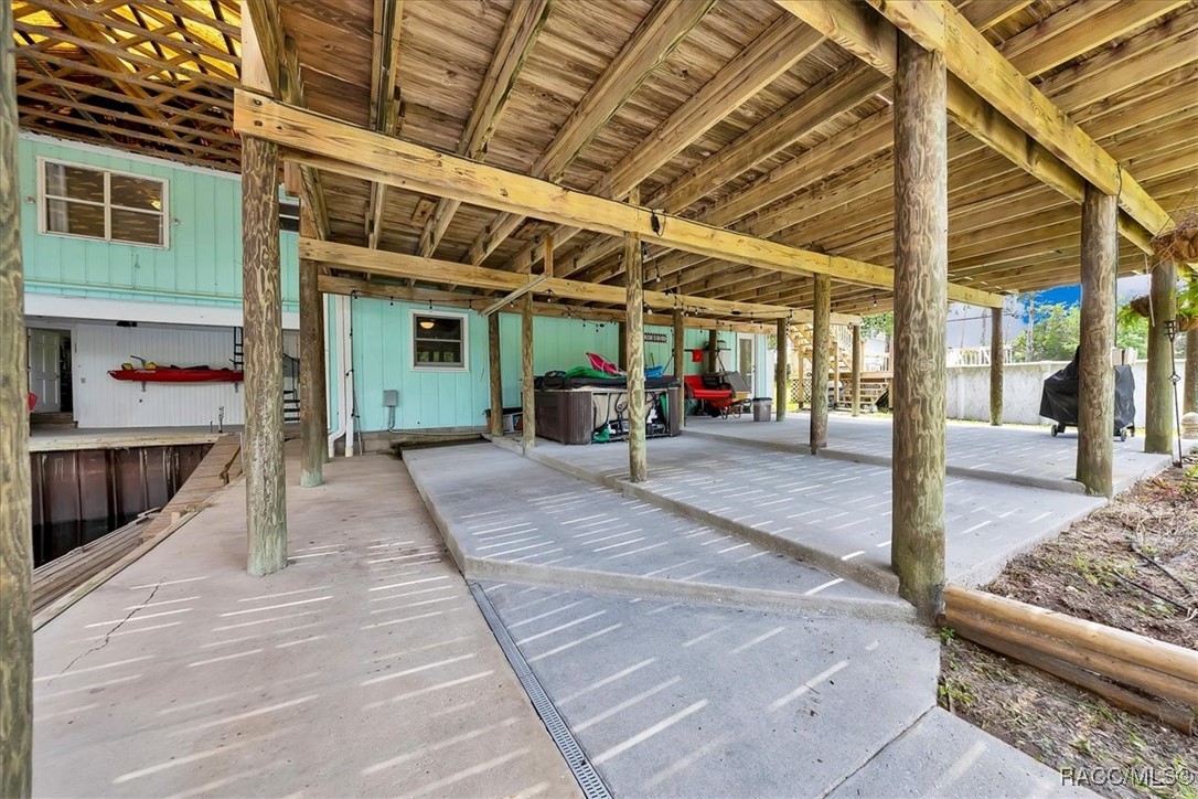 11615 N Caribee Point, Inglis, Florida image 46