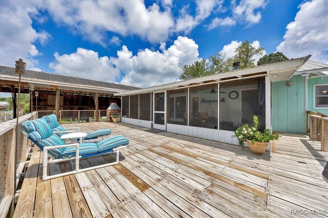 11615 N Caribee Point, Inglis, Florida image 34