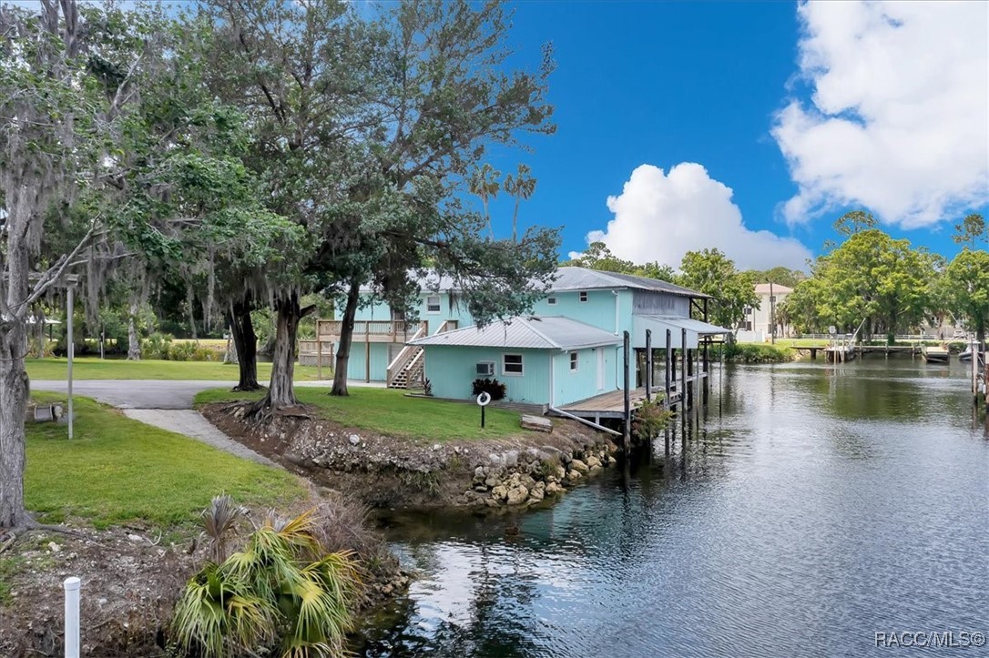 11615 N Caribee Point, Inglis, Florida image 6