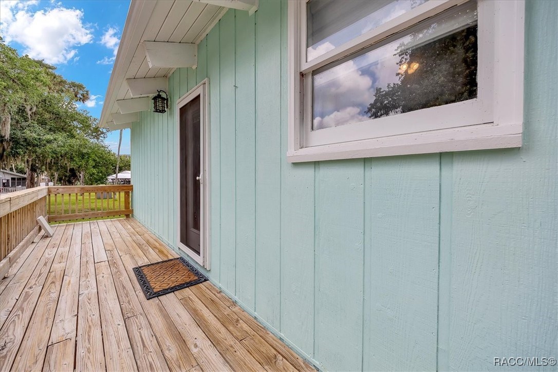 11615 N Caribee Point, Inglis, Florida image 10