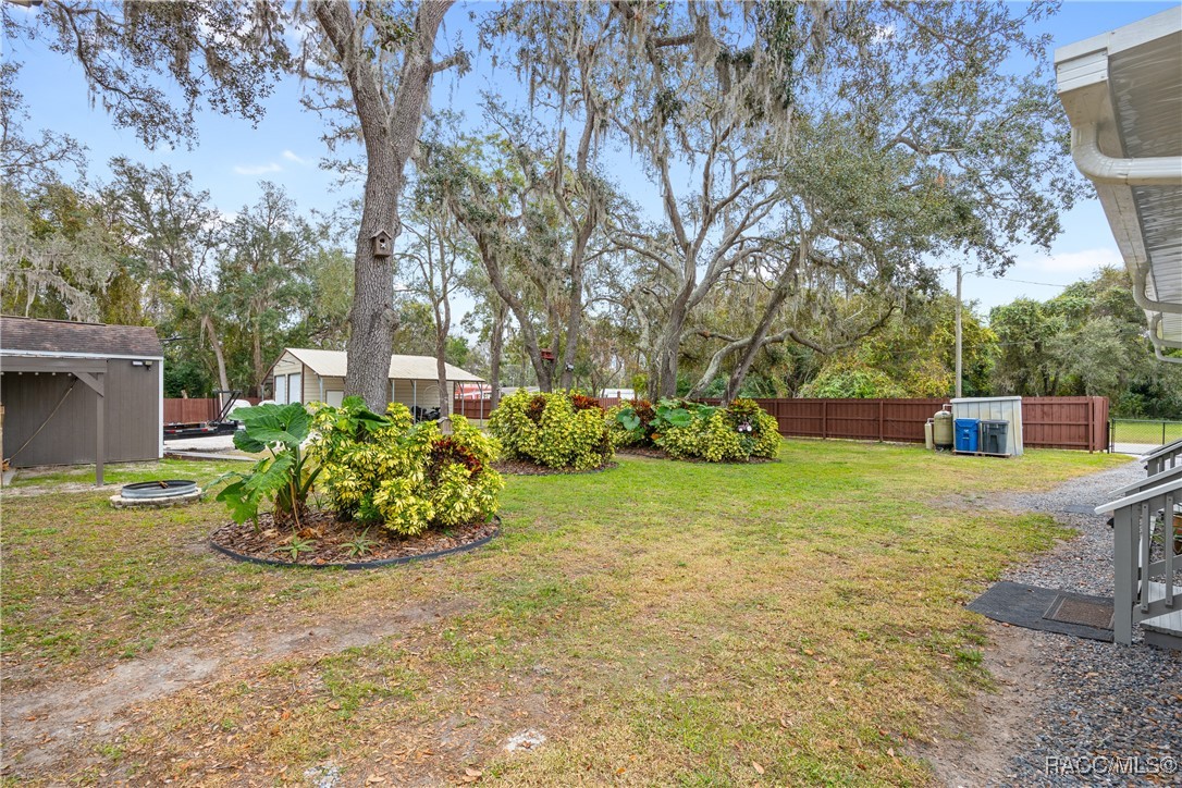 12511 Walton Avenue, New Port Richey, Florida image 44