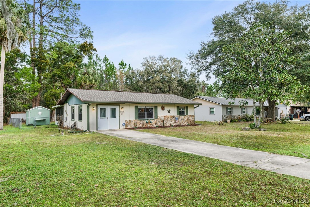 7139 W Greenwood Lane, Crystal River, Florida image 2