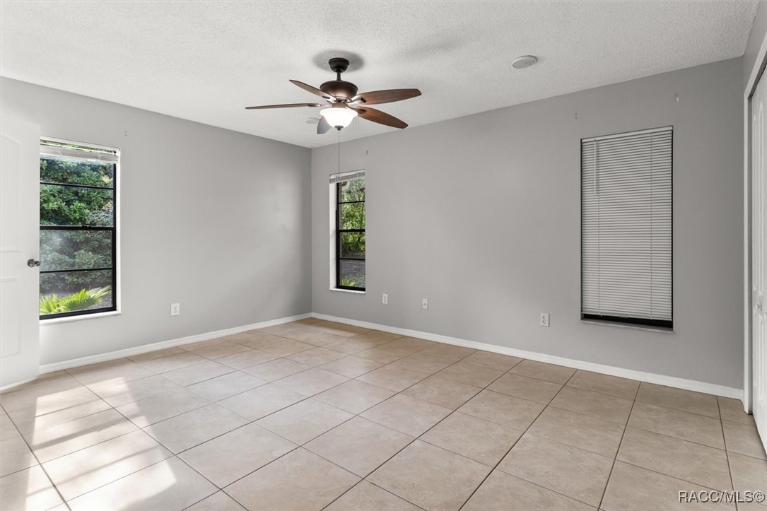 11 Sweetgum Court, Homosassa, New York image 17