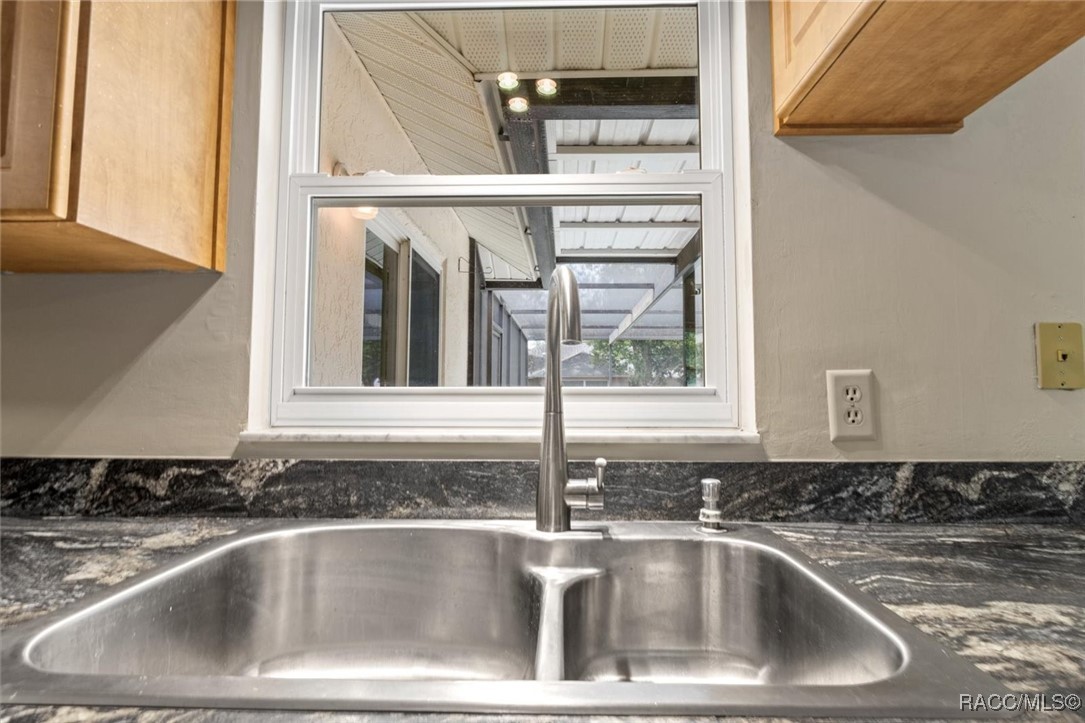 520 S Jefferson Street #2B, Beverly Hills, New York image 23