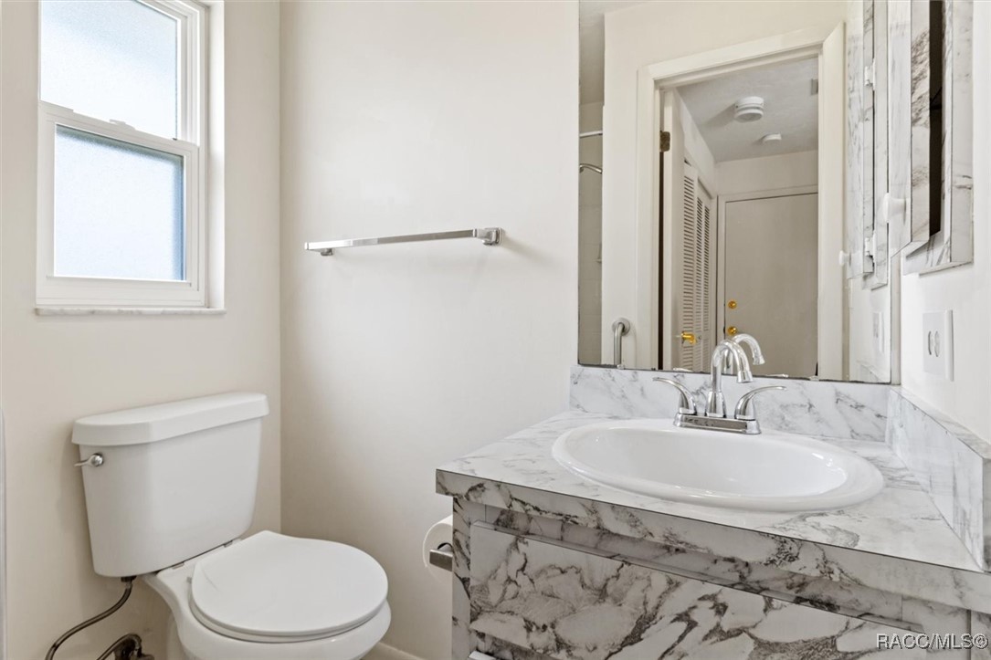 520 S Jefferson Street #2B, Beverly Hills, New York image 25