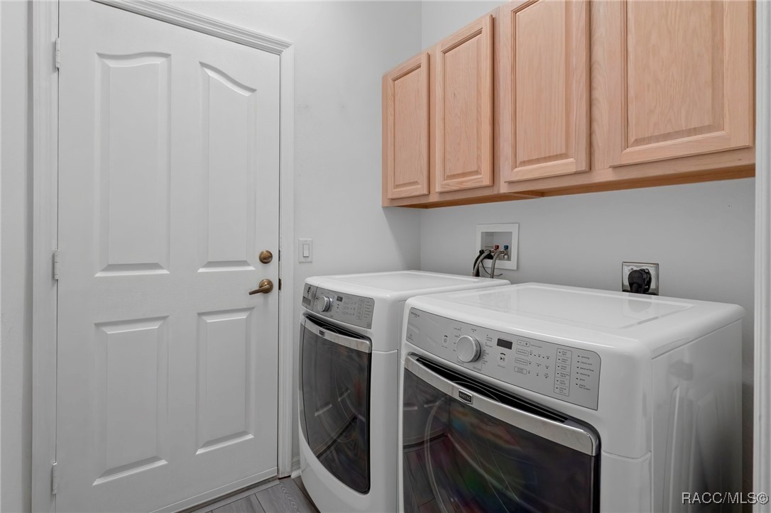 589 W Doerr Path, Hernando, New York image 36