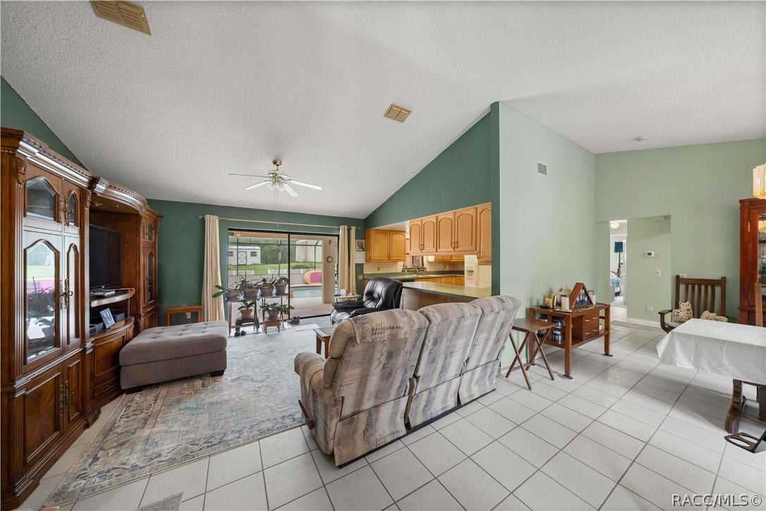 7241 N Tranquil Drive