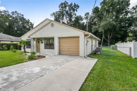 A home in Dunnellon