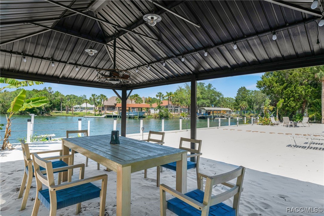 171 SW 3rd Street, Crystal River, Florida image 8