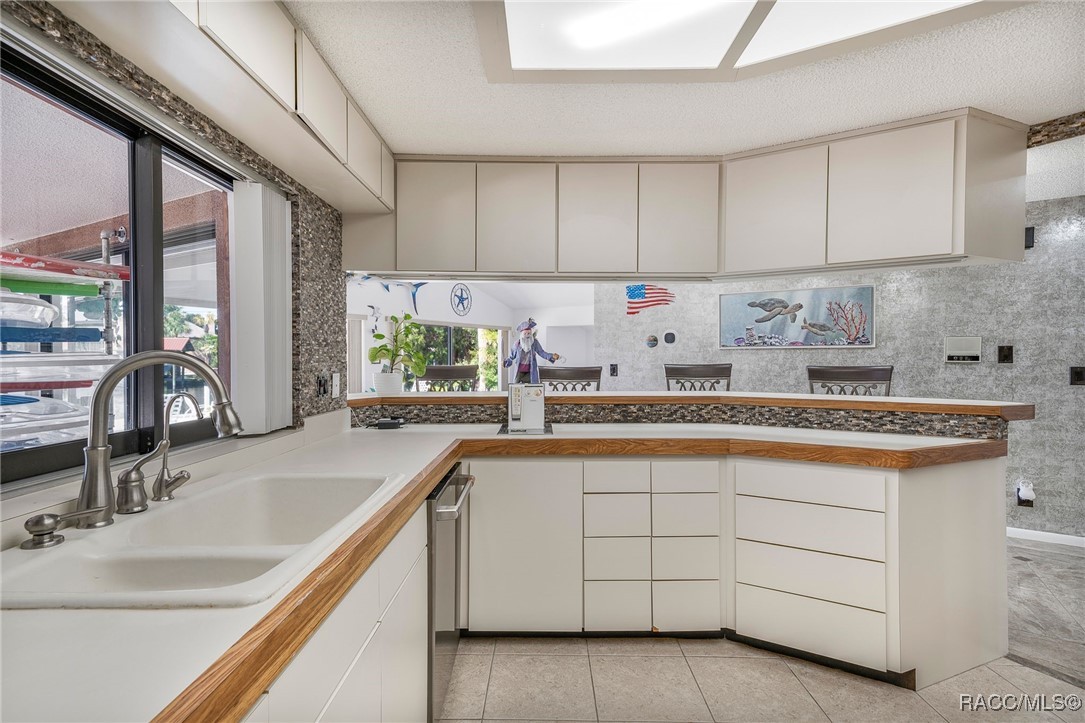 171 SW 3rd Street, Crystal River, Florida image 25