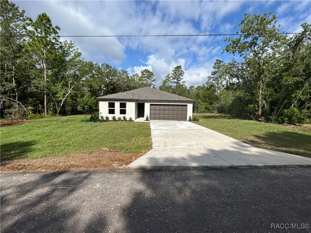 8410 N Pocono Drive, Citrus Springs, Florida image 1