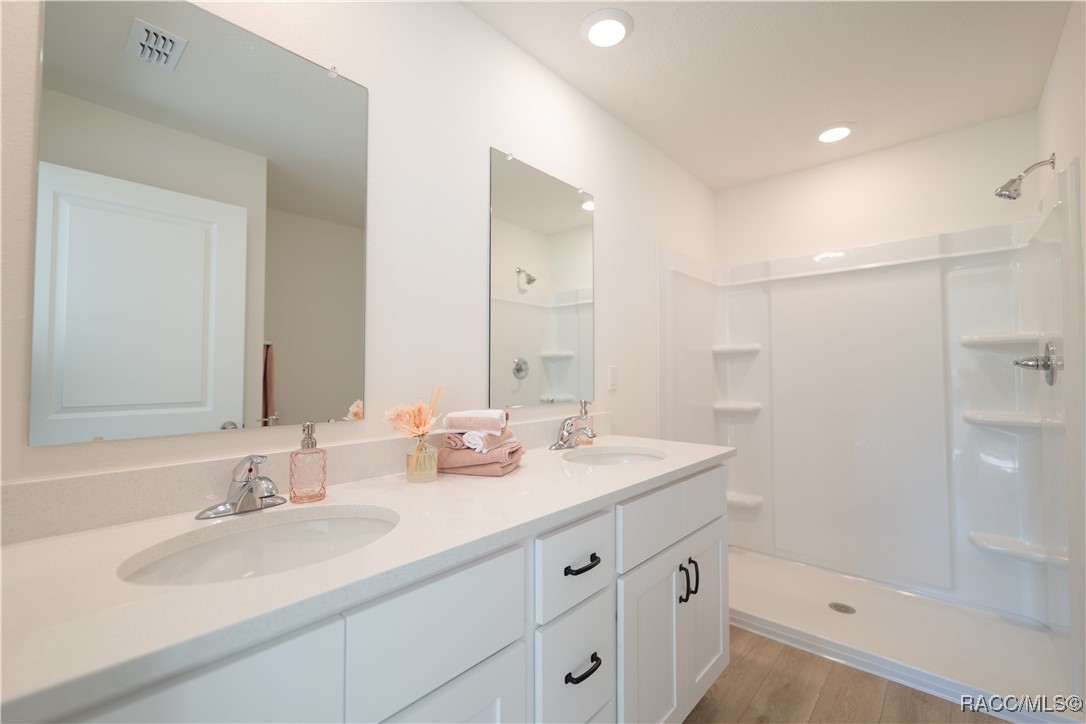 8410 N Pocono Drive, Citrus Springs, Florida image 9