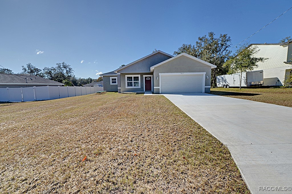 8512 N Merrimac Way, Citrus Springs, Florida image 1