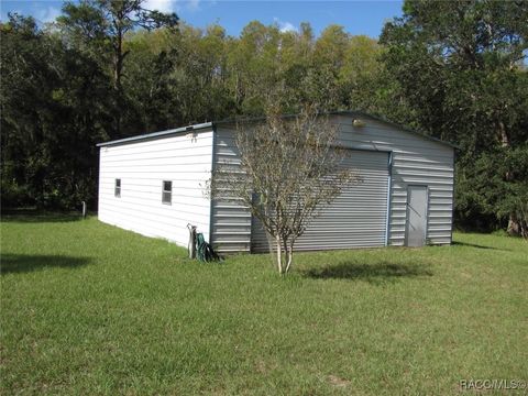 A home in Crystal River