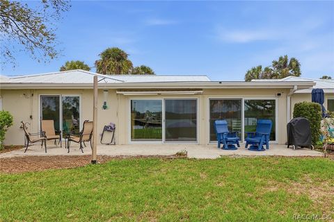 Condo For Sale - 11634 W Bayshore Drive #7<br/> Citrus County, Crystal River, FL 34429