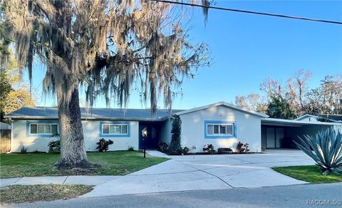 A home in Crystal River