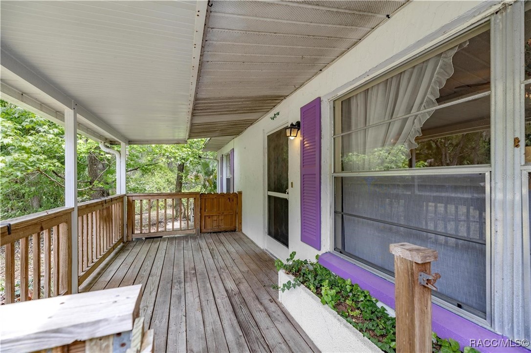 9708 W Hawthorne Street, Crystal River, Florida image 6