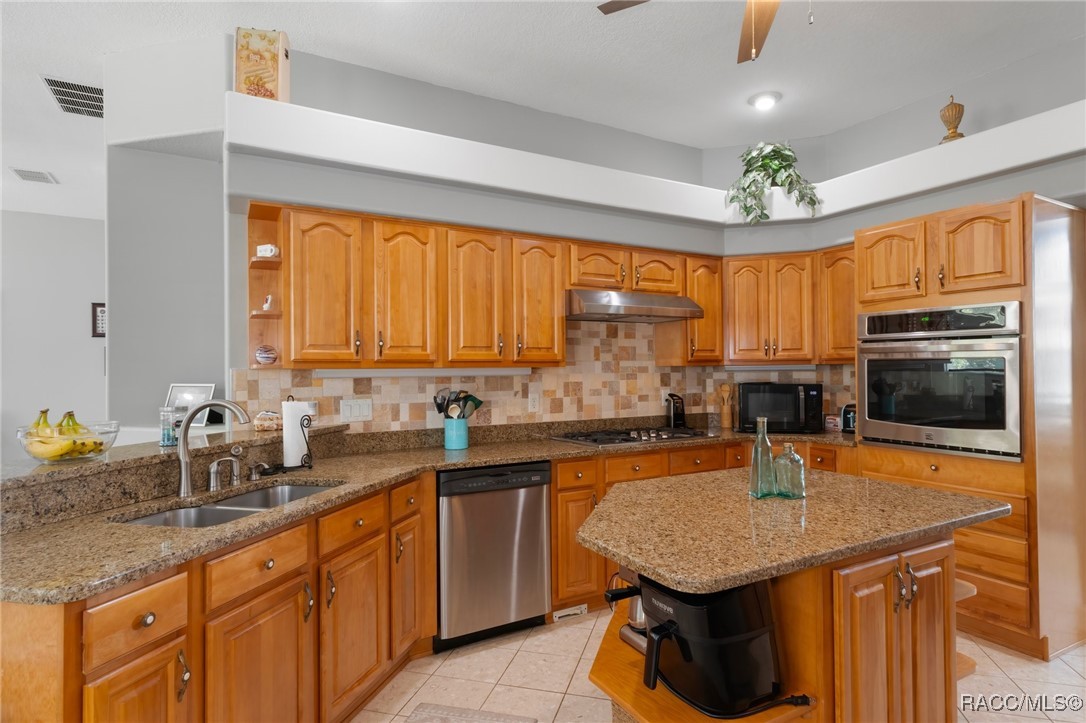 5417 N Rosedale Circle, Beverly Hills, Florida image 22
