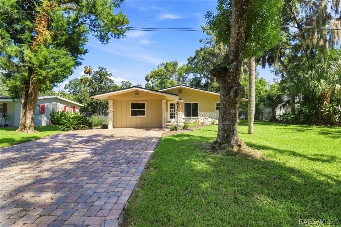 9459 W Spring Cove Road