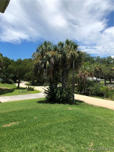 A home in Crystal River