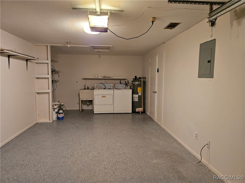 7517 W 7 Rivers Drive, Crystal River, Florida image 17