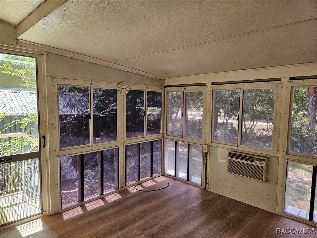 7517 W 7 Rivers Drive, Crystal River, Florida image 37