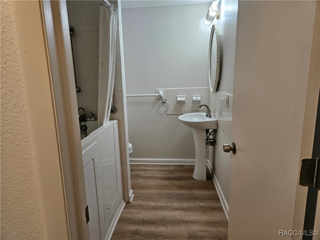 7517 W 7 Rivers Drive, Crystal River, Florida image 30