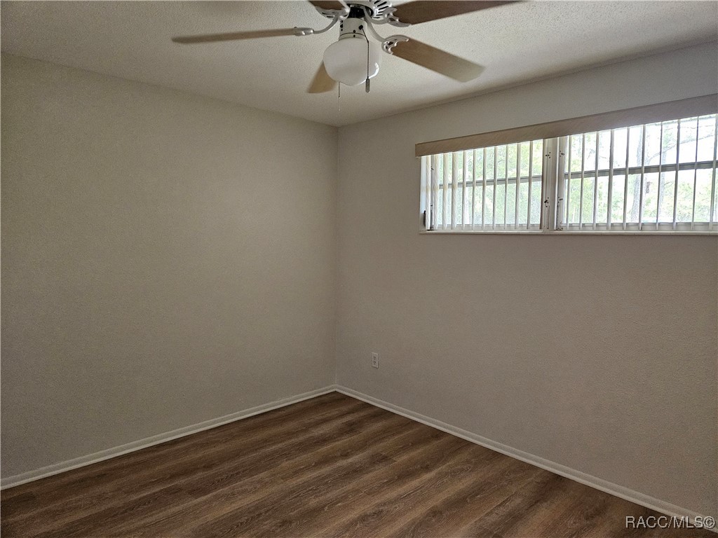 7517 W 7 Rivers Drive, Crystal River, Florida image 27