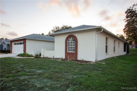 A home in Lecanto