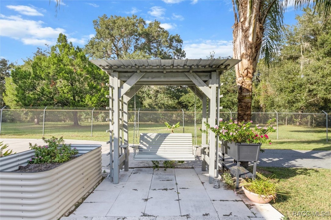 10235 E Trails End Road, Floral City, Florida image 39