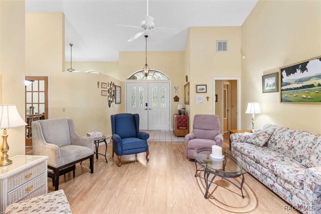 330 E Ireland Court #B, Hernando, New York image 8
