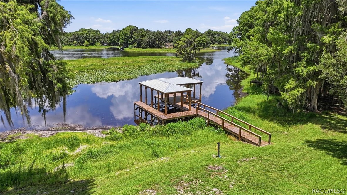 1425 S Homestead Point