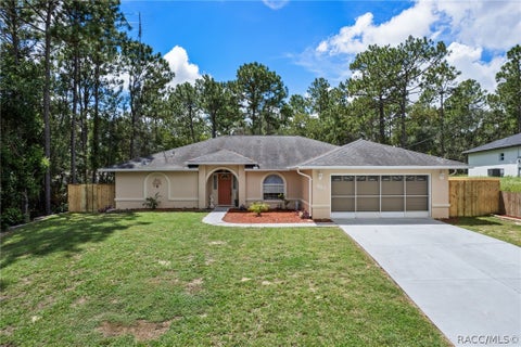 Homes For Sale - 3212 W Camilo Drive<br/> Citrus County, Citrus Springs, FL 34466