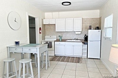 9092 W Fort Island Trail