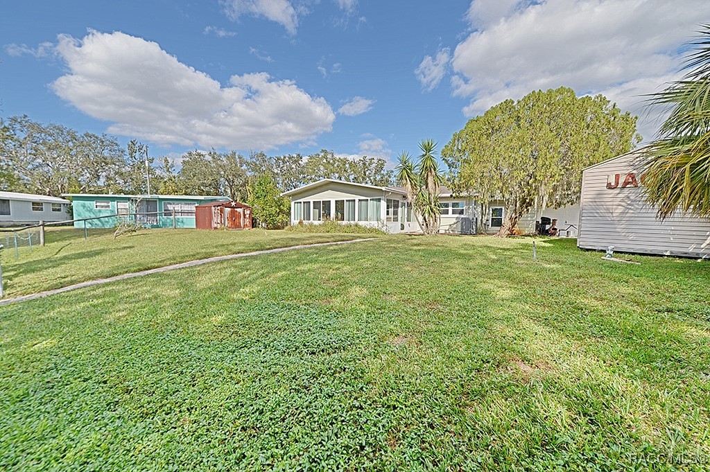 10228 E Pike Drive, Inverness, Florida image 47