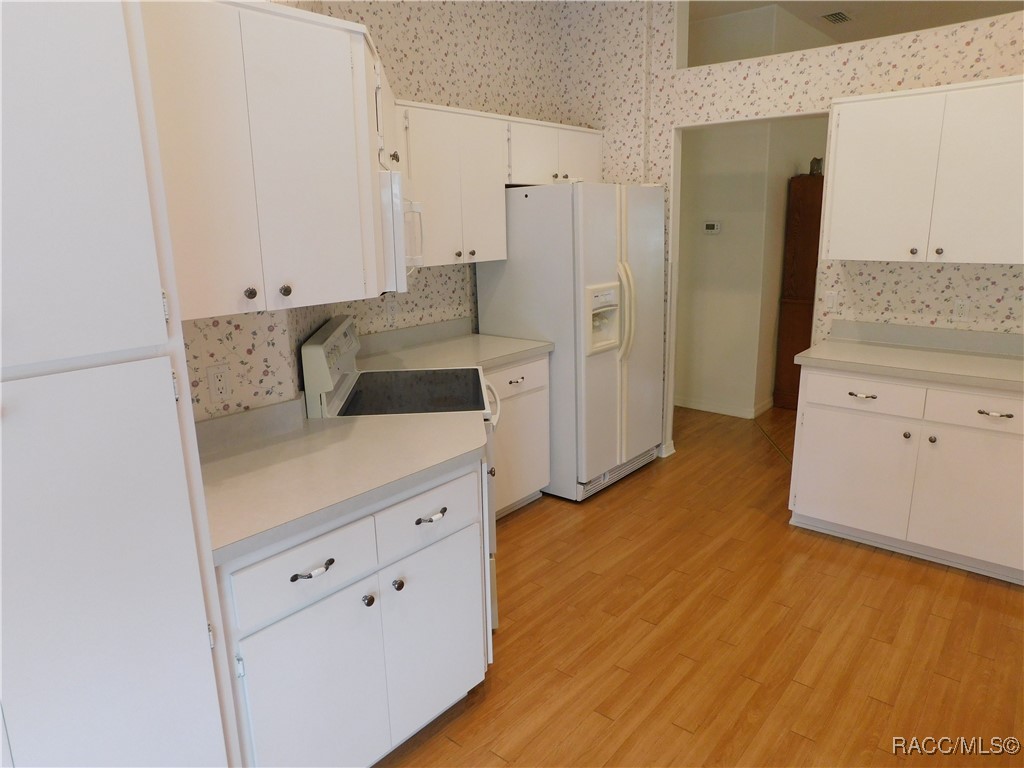 7231 E Stage Coach Trail, Floral City, Florida image 11