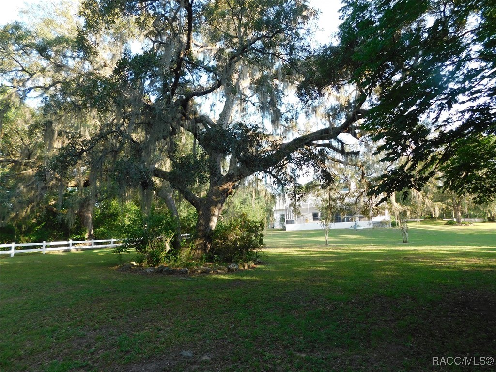 7231 E Stage Coach Trail, Floral City, Florida image 30