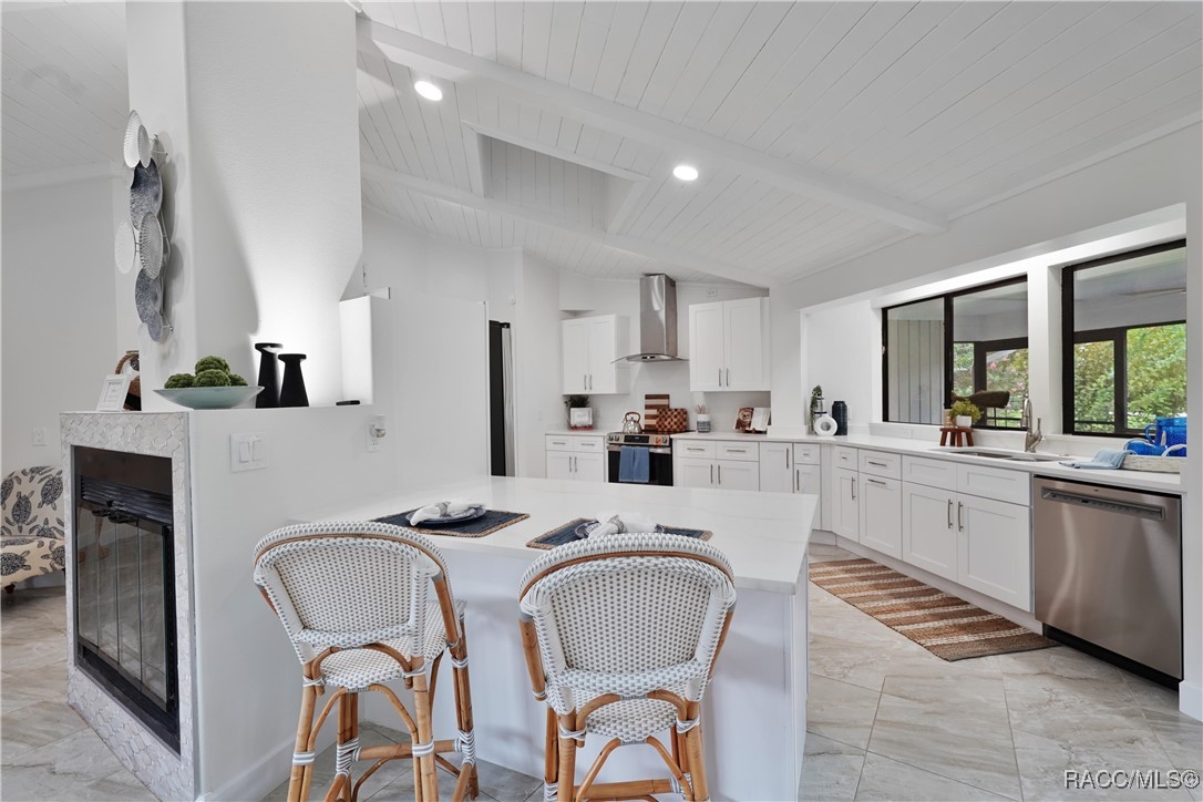 5012 S Deep Water Point