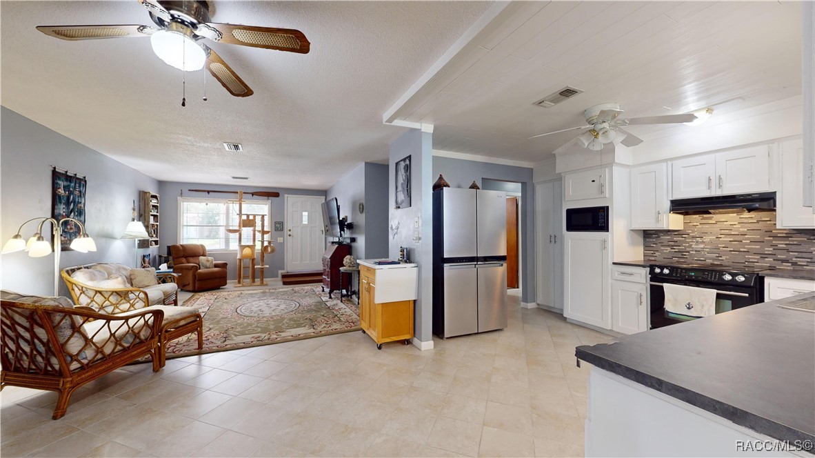 757 NE 12th Street, Crystal River, Florida image 11