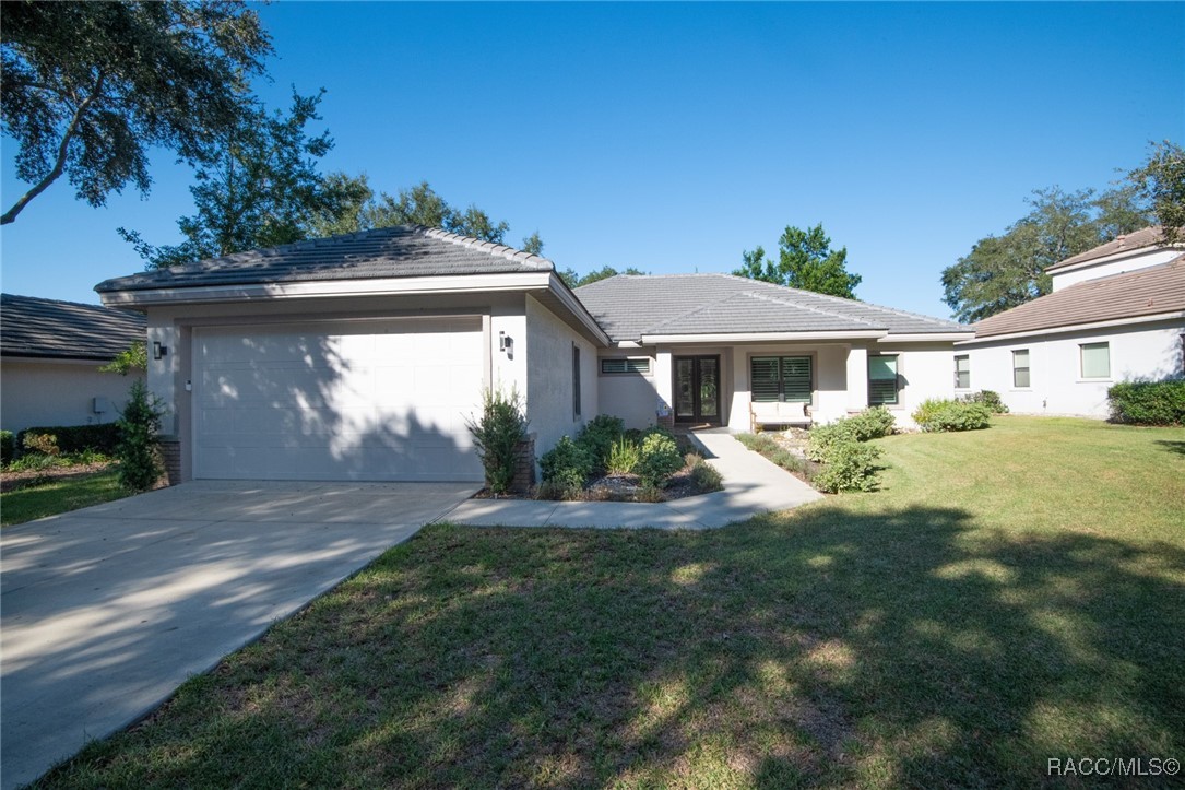 3601 W Treyburn Path, Lecanto, Florida image 1